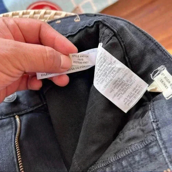 Madewell 10" High-Rise Skinny Jeans in Eclipse Wash Vintage Black Size 26 - Picture 10 of 12